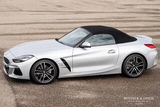 bmw-z4-roadster-sdrive20i-m-sport-h