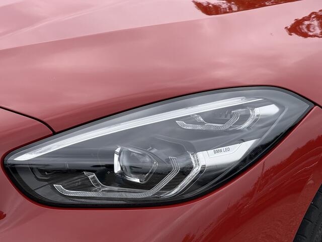 BMW Z4 Roadster sDrive30i M-Sport | High Exe | 19" | HiFi | Stoelverw. | Sensatec Dash | Ambiance | PDC