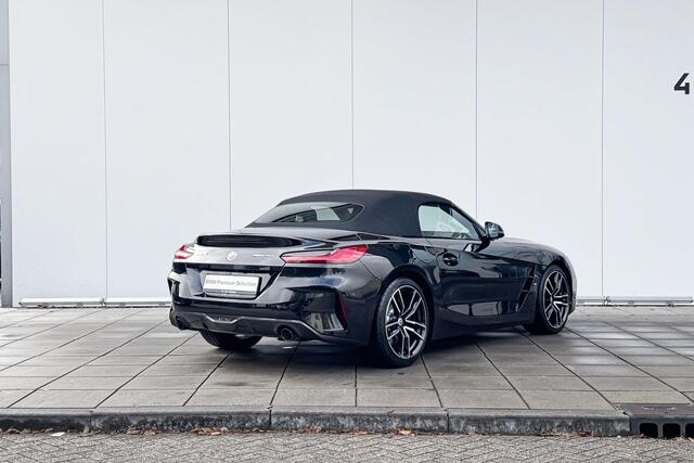 BMW Z4 Roadster sDrive20i High Executive M-Sport 19 Inch / Stuurwielrand verwarming / Comfort Acces / Stoel Verwarming / Adaptieve Led Koplampen / Harman Kardon