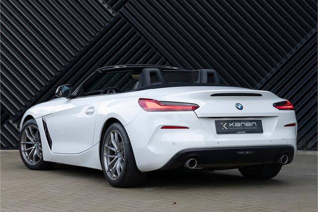BMW Z4 Roadster sDrive20i High Executive Driving Assist Live Cockpit Keyless Stuurverw. Stoelverw. Led