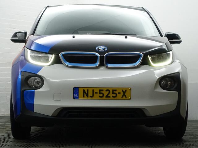 BMW i3 High Voltage Edition 94Ah 33 kWh- Xenon Led, Park Assist, Stoelverwarming, Navigatie, Cruise, Privacy Glass