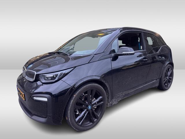 BMW i3 Dark Shadow Edition 120Ah 42 kWh / Camera / Navigatie / 20'' / Stoelverwarming / DAB / LED / Cruise Control