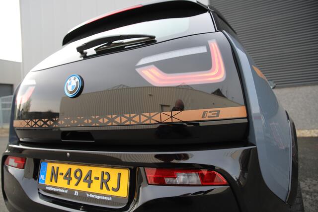 BMW i3 120Ah/42 kWh/*Unique Forever*/Carplay/Storm Bay metallic/W-pomp/Leder/20"/3-fase