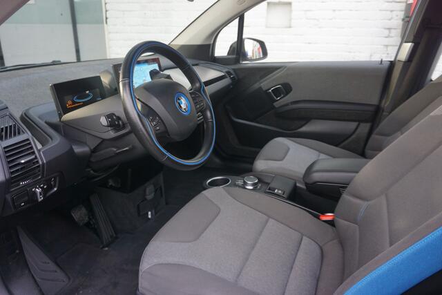 BMW i3 Executive 120Ah | Stoelverwarming | Camera |