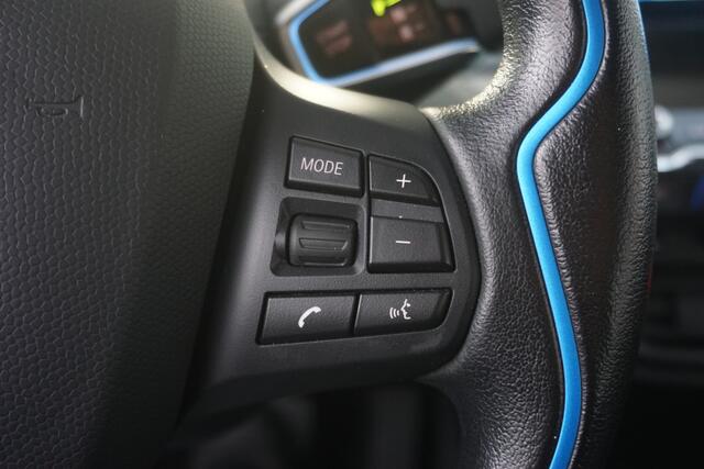 BMW i3 Executive 120Ah | Stoelverwarming | Camera |