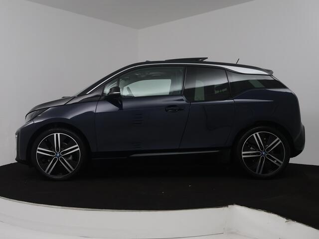 BMW i3 Executive Edition 120Ah 42 kWh | Panoramadak | Stoelverwarming | Parkeerhulp | Nederlandse Auto | NAP |