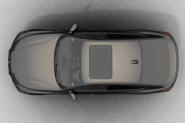 BMW i4 eDrive35 M Sport Edition | M Sport Pro | Comfort Pack | Elektrisch bediend glazen schuif-/kanteldak