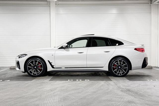 BMW i4 eDrive40 | M-Sport Pro | Innovation Pack | Comfort Pack | Driving Assistant Professional | Harman/Kardon | Schuif-/Kanteldak | Comfort Access