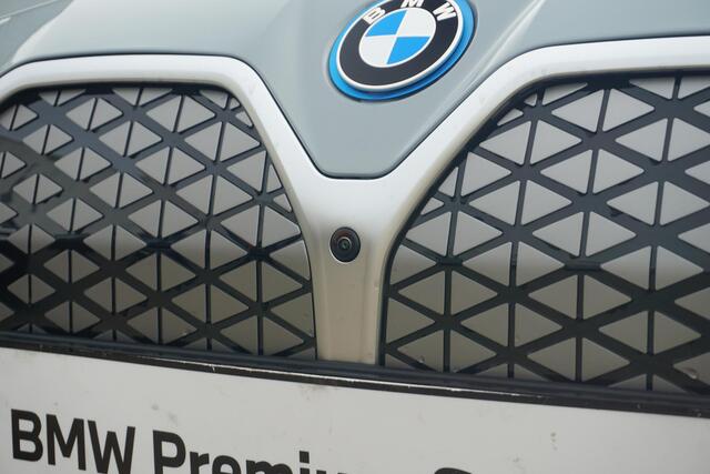 BMW i4 eDrive40 M Sport Edition 18'' / Comfort Access / Driving Assistant / HiFi System