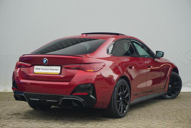 BMW i4 eDrive35 M sportpakket Pro Schuif-/kanteldak / Comfort Access / Active Cruise Control / Stuur-stoelverwarming