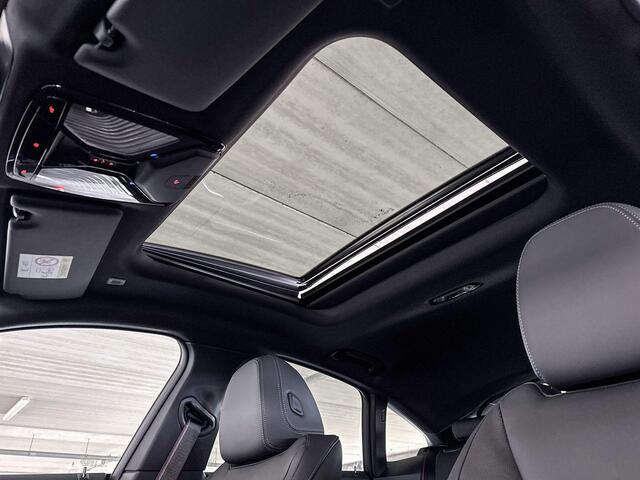 BMW i4 eDrive40 84 kWh | M Adaptief onderstel | Elektrisch bediend glazen schuif-/kanteldak