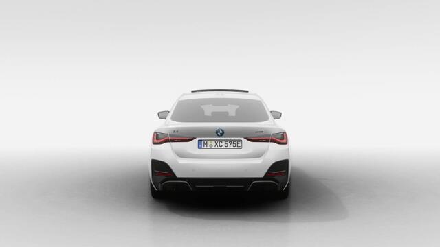 BMW i4 eDrive35 | M Sport Edition | M Sportpakket | Innovation Pack | Comfort Pack