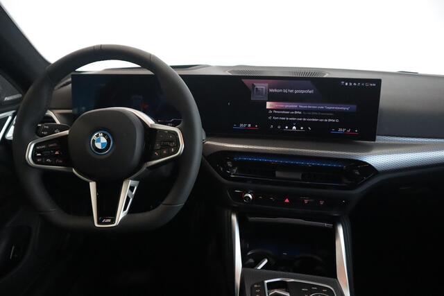 BMW i4 eDrive35 M Sport Edition | M Sportpakket | Innovation Pack | Comfort Pack