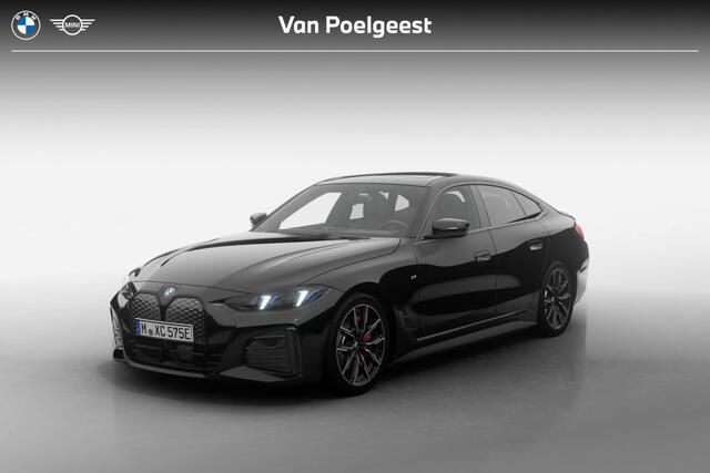 BMW i4 eDrive35 M Sport Edition | M Sport Pro | Comfort Pack | Active Cruise Control | Elektrisch bediend glazen schuif-/kanteldak