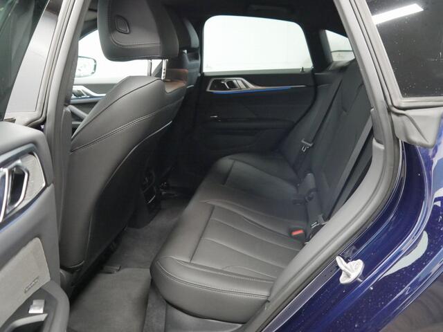 BMW i4 M50 xDrive - Facelift - Memoryzetels - Driving Ass Prof - Harman Kardon