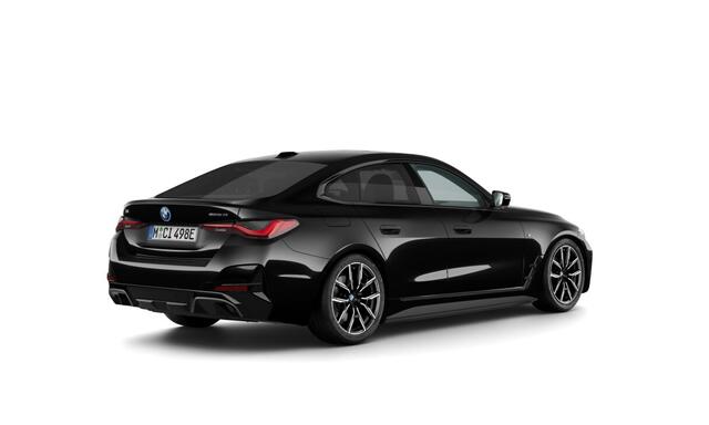 BMW i4 eDrive35 M Sport Edition 70 kWh | 19 Inch | M-Sportpakket | Comfort Pack | Panoramadak | Trekhaak