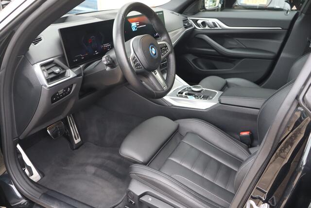 BMW i4 eDrive35 High Executive 70 kWh Schuifdak I HUD I Stoel + Stuurverwarming