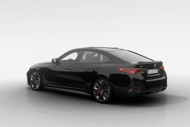 BMW i4 eDrive35 M Sport Edition | M Sport Pro | Comfort Pack | M Adaptief onderstel