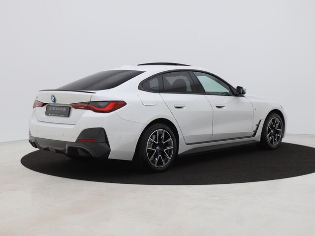 BMW i4 eDrive40 M Sport Edition 84 kWh | SCHUIFDAK | ADAPTIVE | KEYLESS | HUD | STOELVERW.