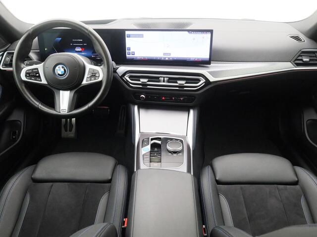 BMW i4 eDrive40 M Sport Edition 84 kWh | SCHUIFDAK | ADAPTIVE | KEYLESS | HUD | STOELVERW.