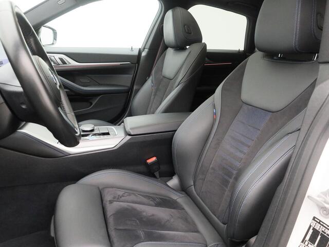 BMW i4 eDrive40 M Sport Edition 84 kWh | SCHUIFDAK | ADAPTIVE | KEYLESS | HUD | STOELVERW.