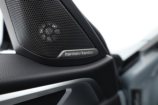 BMW i4 eDrive40 84 kWh M Sport | Pano | HUD | Stoel+stuurverw. | Elek. trekhaak | Memory+Leder | 360 Cam | H&K | Adapt. Cruise V