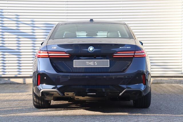 BMW i5 Sedan xDrive40 BMW i5 Sedan eDrive40 | M Sportpakket | Travel Pack