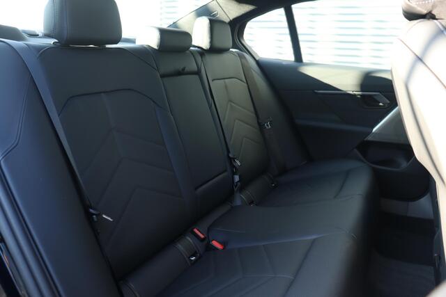 BMW i5 Sedan xDrive40 BMW i5 Sedan eDrive40 | M Sportpakket | Travel Pack