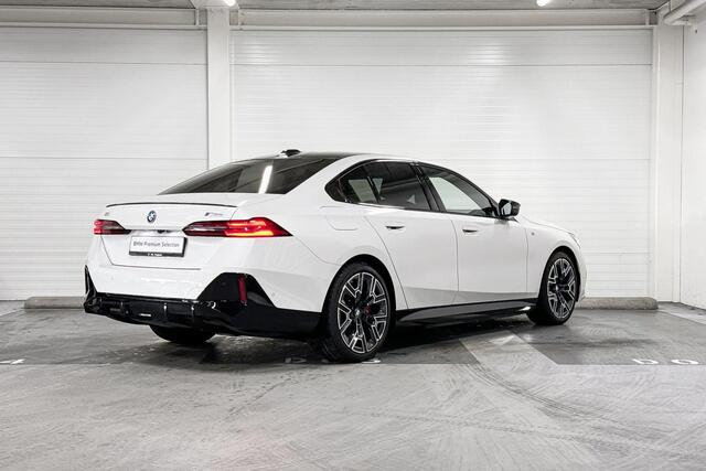 BMW i5 M60 xDrive 84 kWh