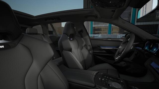 BMW i5 Touring eDrive40 M Sport / Panoramadak / Trekhaak / Bowers & Wilkins / M Multifunctionele Stoelen / Comfort Access / Adaptieve LED / Stoelventilatie