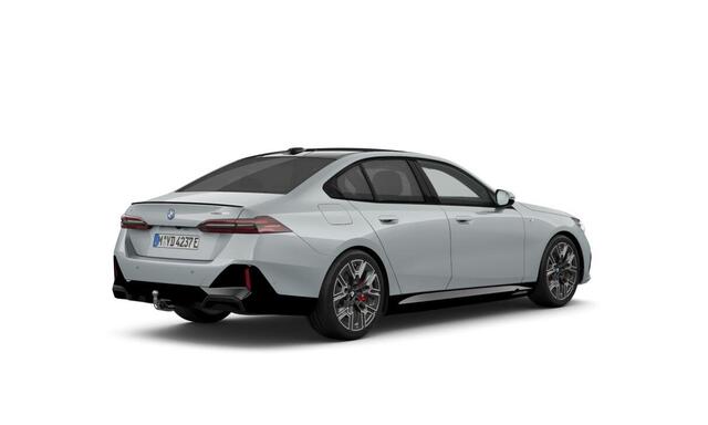 BMW i5 Sedan eDrive40 | M Sport Edition | M Sportpakket Pro | Innovation Pack | Travel Pack | Comfort Pack