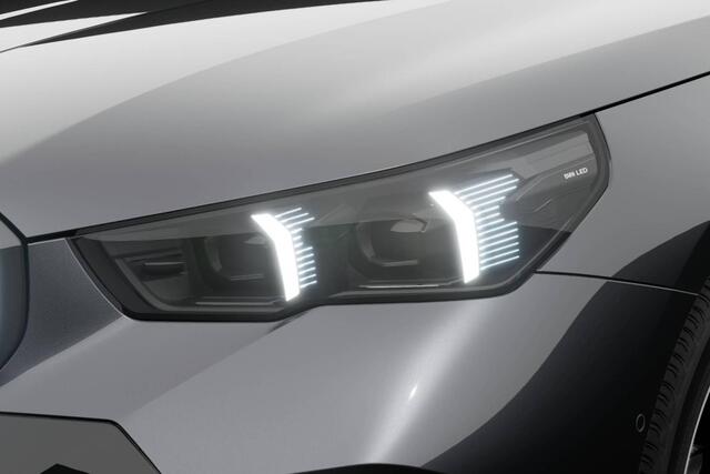 BMW i5 Sedan eDrive40 M Sport Edition | M Sport Pro | Travel Pack | Comfort Pack | Trekhaak | 22kW laden