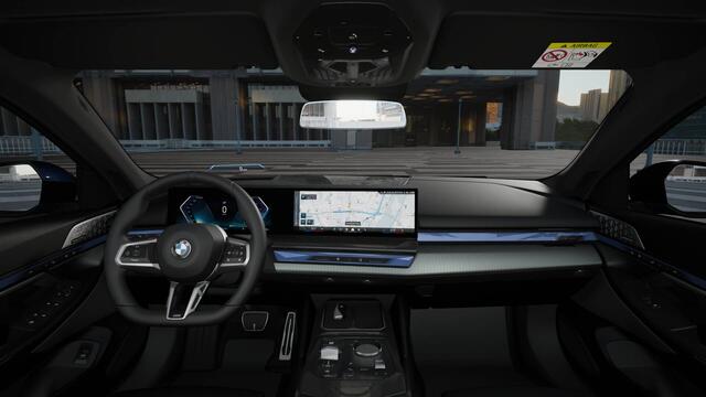 BMW i5 eDrive40 M Sport / Bowers & Wilkins / Adaptieve LED / Comfort Access / Stoelventilatie / Parking Assistant Plus / Stuurverwarming