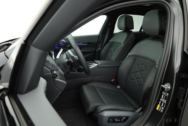 BMW i5 M60 xDrive 84 kWh M Sport | Driving Assistant Pro | M sport | Pano | HUD | Deep Frozen Grey | 21 inch