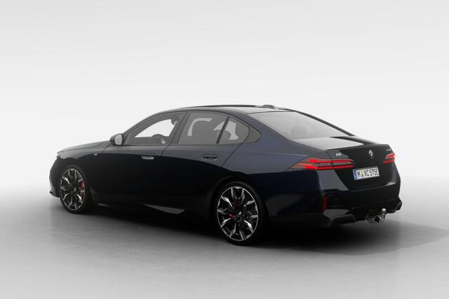 BMW i5 Sedan eDrive40 M Sport Edition | M Sport Pro | Innovation Pack | Travel Pack | Comfort Pack | 22kW laden