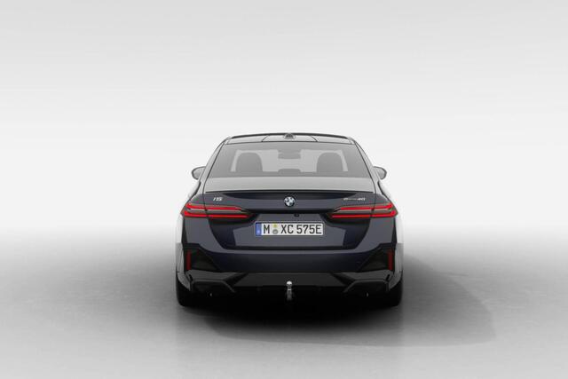 BMW i5 Sedan eDrive40 M Sport Edition | M Sport Pro | Innovation Pack | Travel Pack | Comfort Pack | 22kW laden