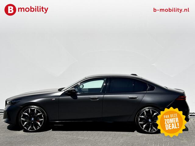 BMW i5 M60 xDrive M Sportpakket Pro Nw.prijs ¤135.592,- Trekhaak | Glazen Panoramadak | Driving Assistant Prof. | Parking Assistant prof. | Bowers & Wilkins Sound System