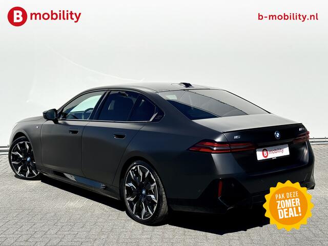 BMW i5 M60 xDrive M Sportpakket Pro Nw.prijs ¤135.592,- Trekhaak | Glazen Panoramadak | Driving Assistant Prof. | Parking Assistant prof. | Bowers & Wilkins Sound System