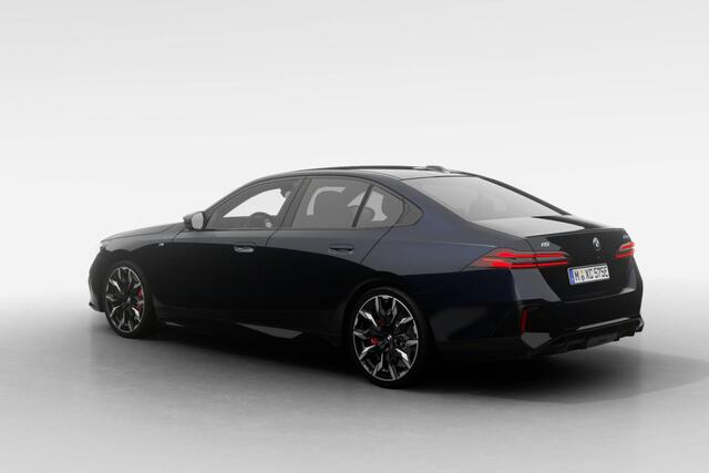 BMW i5 Sedan M60 xDrive | M Sport Pro | Innovation Pack | Travel Pack | Comfort Pack