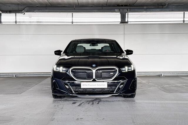BMW i5 Sedan M60 xDrive 84 kWh