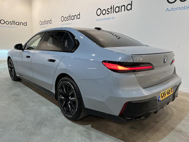 BMW i7 xDrive60 106 kWh / M Sportpakket / Panoramadak / Bowers & Wilkins / 11.600 KM !!