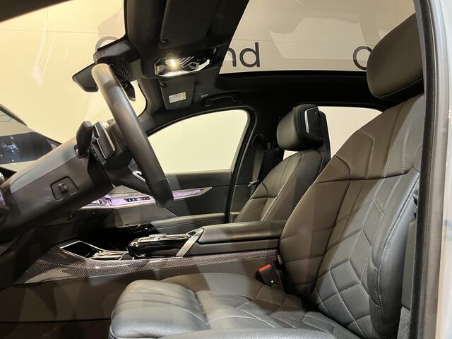 BMW i7 xDrive60 106 kWh / M Sportpakket / Panoramadak / Bowers & Wilkins / 11.600 KM !!