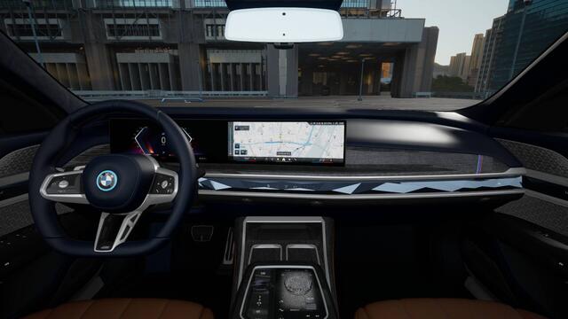 BMW i7 eDrive50 High Executive M Sport / Panoramadak Sky Lounge / Bowers & Wilkins / Massagefunctie / Parking Assistant Professional / Multifunctionele Stoelen / Integral Active Steering