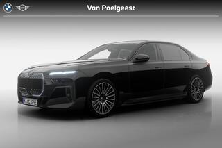 bmw-i7-edrive50-privilege-edition-