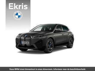bmw-ix-xdrive40--high-executive--