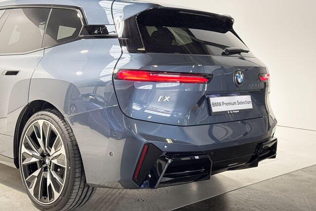 BMW iX xDrive45 Innovation Pack M Sportpakket Pro - Beschikbaar vanaf: September 2028