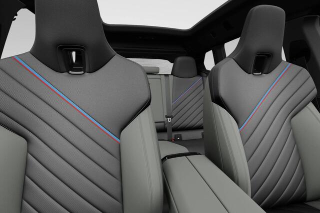 BMW iX xDrive M70