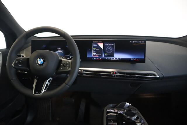 BMW iX xDrive40 Sport Edition | Driving Assistant Professional | Elektr. Trekhaak