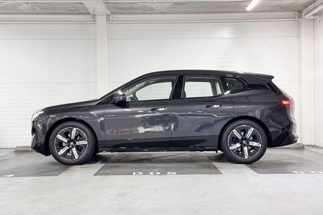 BMW iX xDrive50 Excellence 112 kWh |