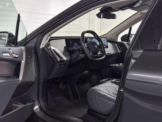 BMW iX xDrive50 Excellence 112 kWh |